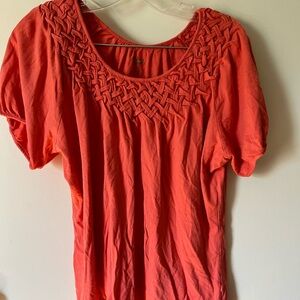 2x peace pearls short sleeve orange colored women’s top